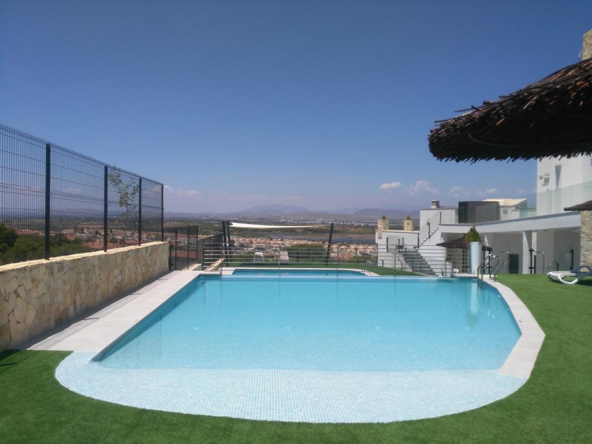 Beautiful New Style Apartment In Gran Alacant In Front Of Sea With Solarium And Jacuzzi 外观 照片